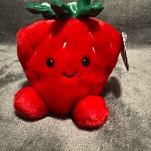 Red Strawberry Palm Pal